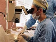 "Microcirugía Ocular" se prepara para realizar la quinta millonésima operación