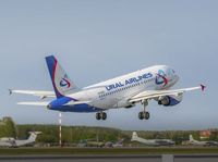 "Ural Airlines" transportó casi 3 000 toneladas de carga especial
