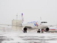 El tráfico de pasajeros de la compañía "Ural Airlines" crece establemente